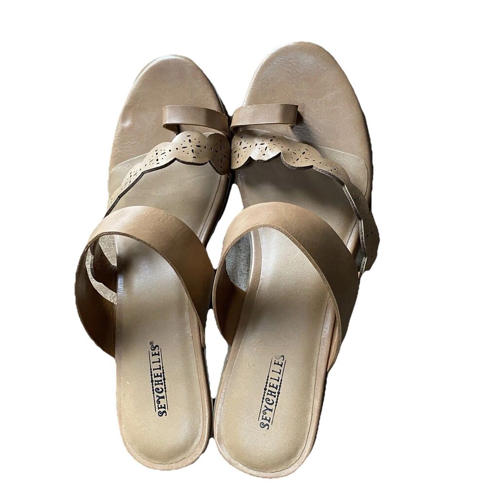 Seychelles Tan Scalloped Slide Sandals Size 11 M Stylish & Comfortable
